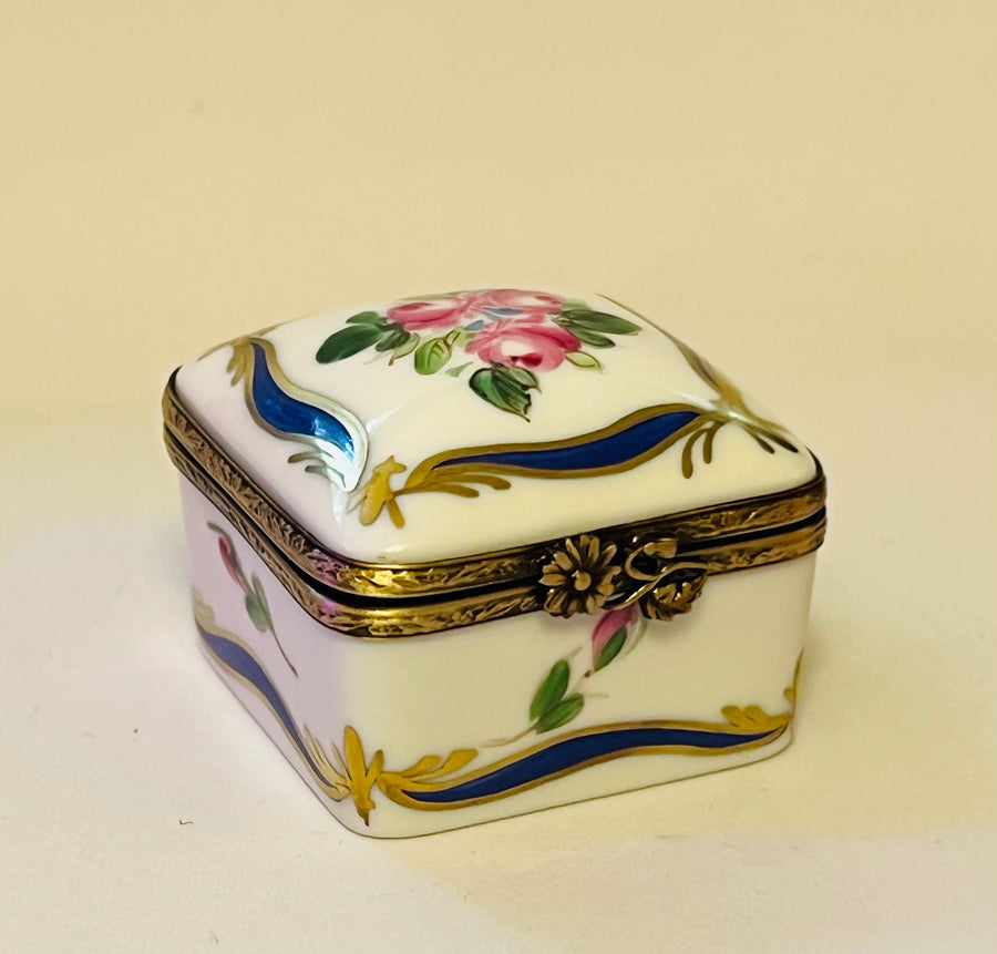 ランプベルジェ アルトリア リモージュ磁器 クラシックブルー ランプベルジェ アルトリア リモージュ磁器 クラシックブルー